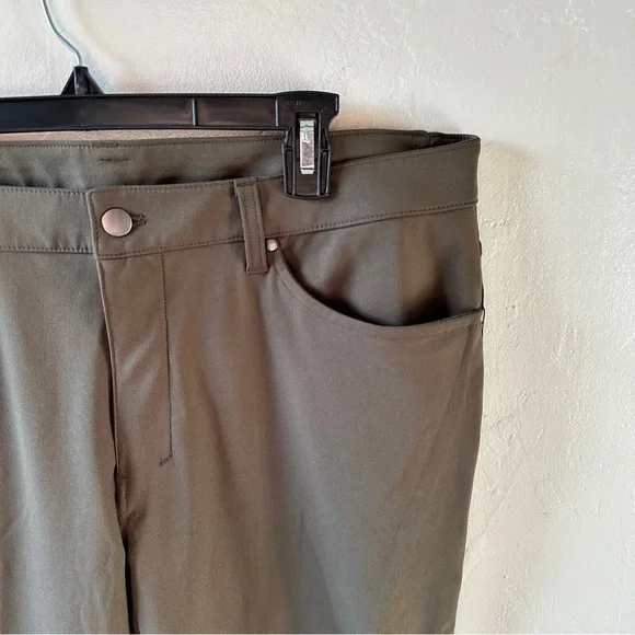34X33 Lululemon ABC Pants Classic Fit Warpstreme Color Dk Green Retail $128
